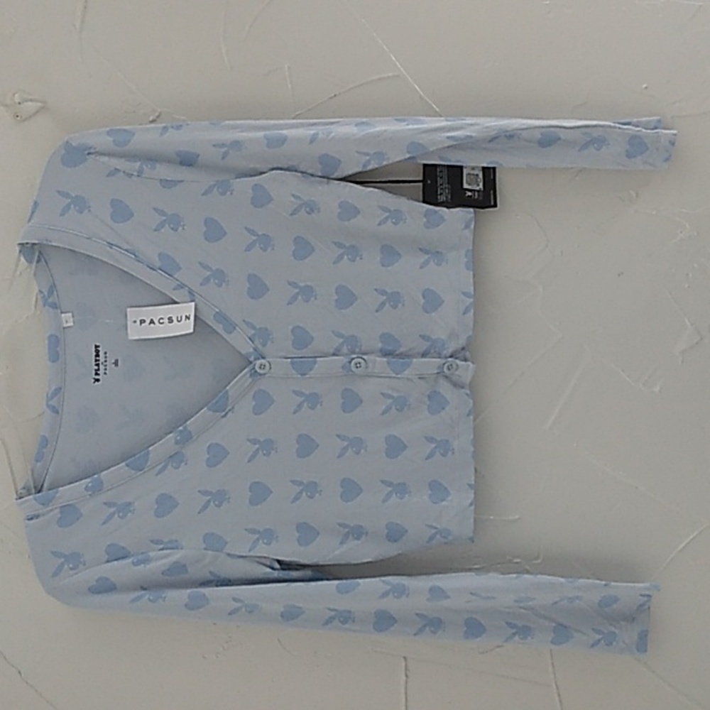 New With Tags  Playboy By Pac Sun Long Sleeve Cropped Top V‎ Neck Front Button L